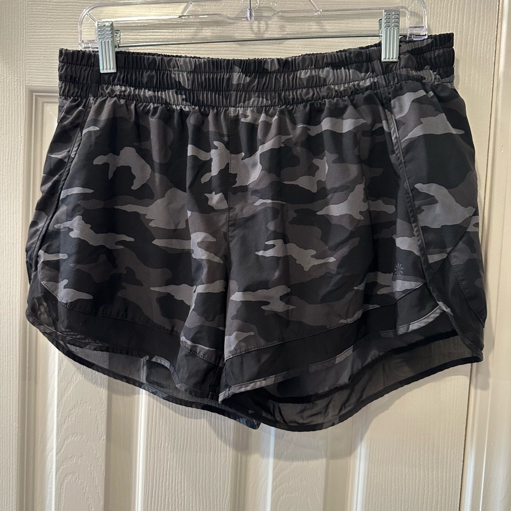Athleta Black and Gray Camouflage Mesh Racer Run Short 4”